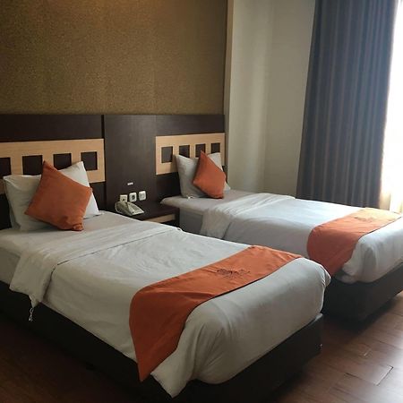 The Eight Hotel Bandung Esterno foto
